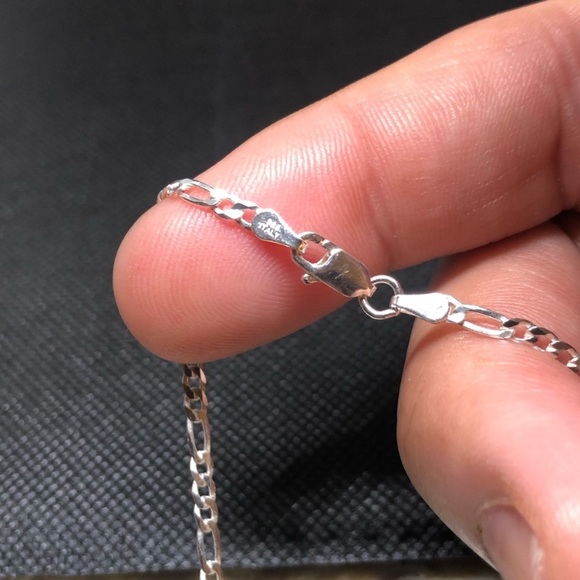 925 Elegant Silver Pendant Necklace - Picture 4 of 5